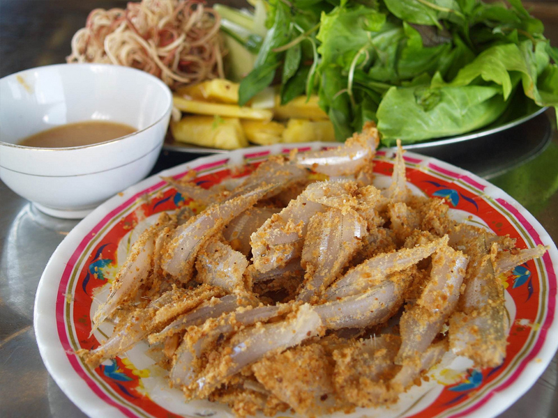 Du lịch Đà Nẵng ăn gì? 10 món ngon nhất định phải thử