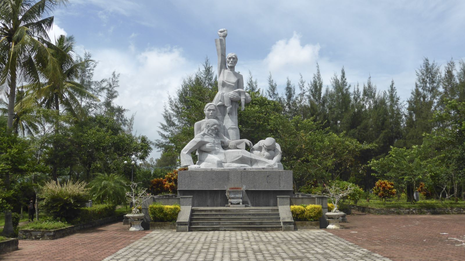 Di tích lịch sử Sơn Mỹ