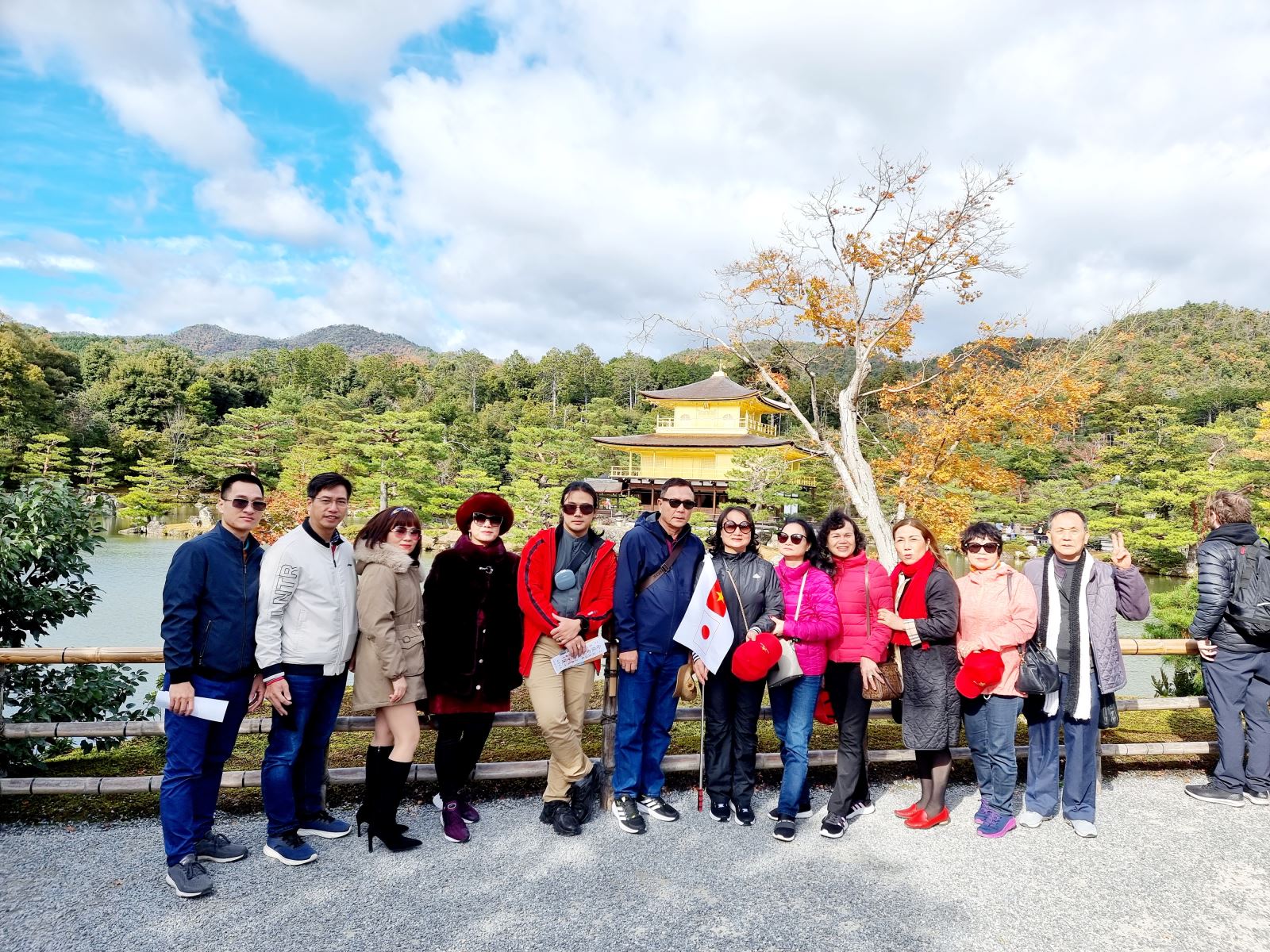 Chùa vàng kinkakuji