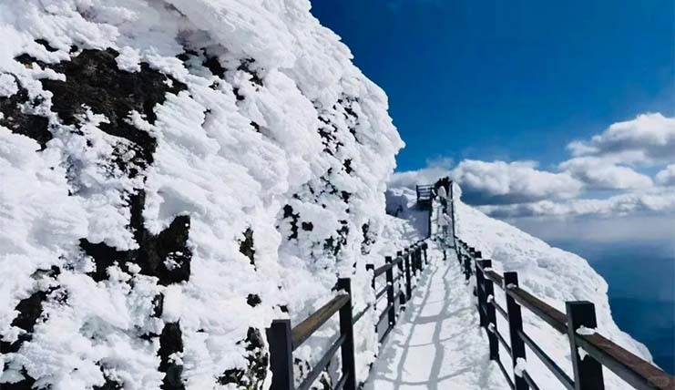 Tour Hà Nội - Côn Minh - Núi Tuyết Kiệu Tử - Hà Nội 4 ngày 3 đêm