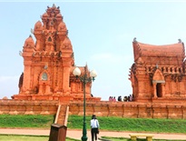 Làng Văn hóa - Du lịch các dân tộc Việt Nam