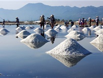 Sa Huỳnh: Thiên nhiên, di tích và du lịch